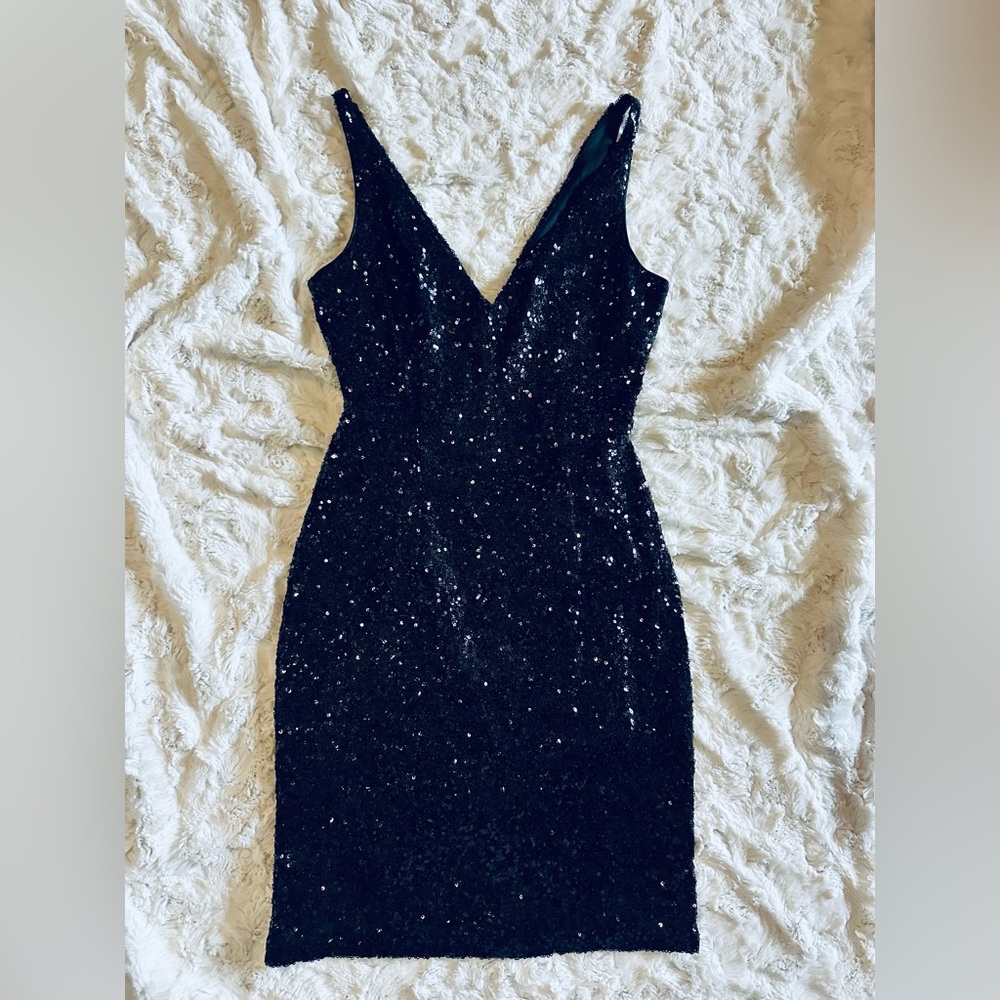 Lulus Black Sequin Dress XS
